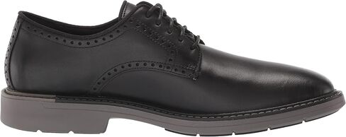 حذاء أكسفورد للرجال من Cole Haan بمقدمة سادة in Kuwait