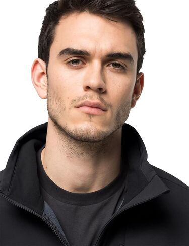 جاكيت Jack Wolfskin رجالي ويرلويند سوفت شيل in Saudi Arabia