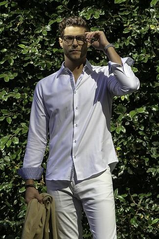 Gravity Homme - Stylish & Contrasting Men’s Button Down Long-Sleeve Dress Shirt With Curved Hem - Perfect Casual Wear in Saudi Arabia