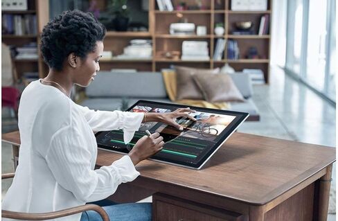 Microsoft Surface Studio (1st Gen) (Intel Core i7, 32GB RAM, 2TB) in Kuwait