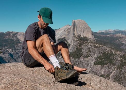 أحذية ROCKROOSTER Newland للمشي لمسافات طويلة مقاومة للماء للرجال، أحذية الرحلات من الجلد السويدي مقاس 4 بوصات و6 بوصات، أحذية خارجية مضادة للتعب، دعم الكاحل، غير قابلة للانزلاق، مريحة، ممتصة للصدمات KS55 in Kuwait