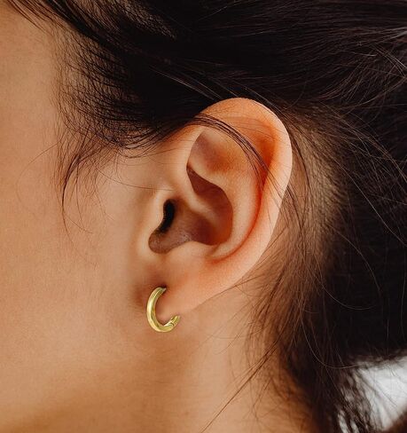 CUSUA 3 Pairs Small Huggie Hoop Earrings for Women 14K Gold Cartilage Hoop Earring | Hypoallergenic Tiny Huggie Earrings Sets for Men Women 6mm/8mm/10mm in Kuwait