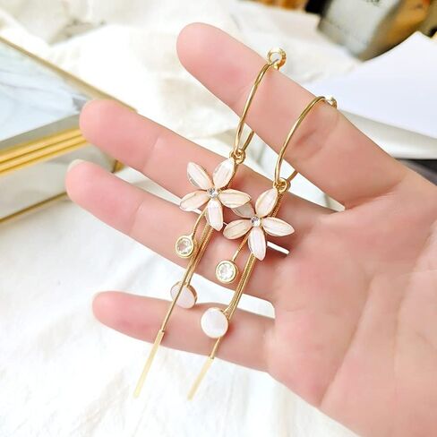 YUNXI Acrylic Petal Zircon Tassels Flower Earring Transparent Acrylic Petal Crystal Stamen Long Tassels Sunflower Drop Earring in Saudi Arabia