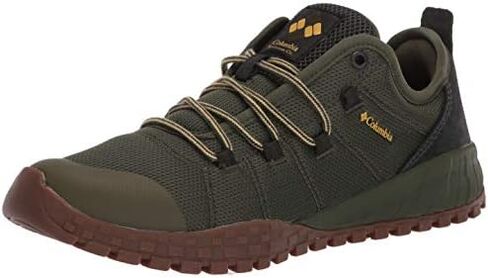 Columbia Men's Fairbanks Low Sneaker in Kuwait