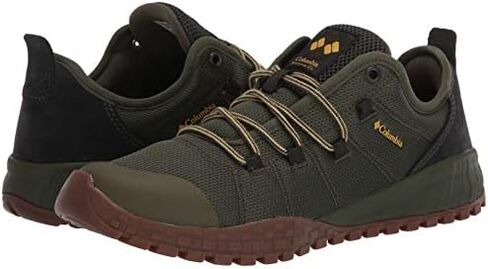 Columbia Men's Fairbanks Low Sneaker in Kuwait