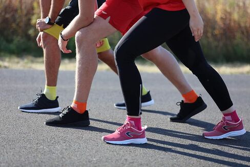 6,9 or 12 pairs of Cotton SPORT Athletic Socks, Multicolored For Mens and Womens in Kuwait