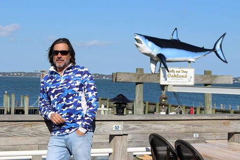 White Water Monterey Light Weight Performance 1/4 Zip Pullover in Saudi Arabia