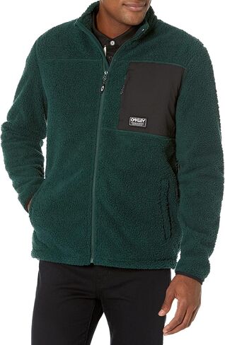 Oakley Mountain Fire Sherpa in Saudi Arabia
