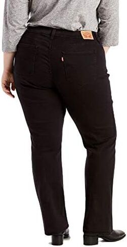 بنطلون جينز كلاسيكي مستقيم للسيدات من Levi's (قياسي وإضافي) in Kuwait