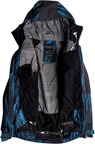 سترة رجالية من Quiksilver in Saudi Arabia