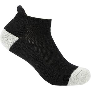 Running ALPACA Socks Aloe Infused Best NATURAL SOLUTION for HUMIDITY Management in Saudi Arabia