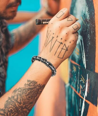 WFYOU Viking Vintage Punk Bracelet for Men Stainless Steel Dragon Link Chain Bracelet Fashion Jewelry Hippop Street Culture in Kuwait