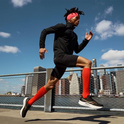 حذاء الجري Endorphin Speed ​​3 للرجال من Saucony in Kuwait