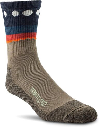 FARM TO FEET 7077 Unisex Flagstaff Light Cushion Trail Lightweight 3/4 Crew Socks in Saudi Arabia