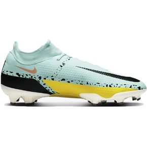 Nike Men's Sneaker in Saudi Arabia