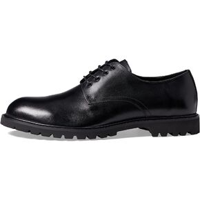 ستيف مادن تيتوس in Kuwait