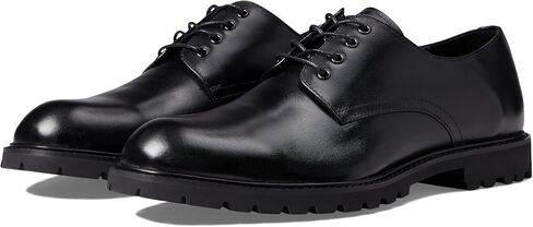 ستيف مادن تيتوس in Kuwait