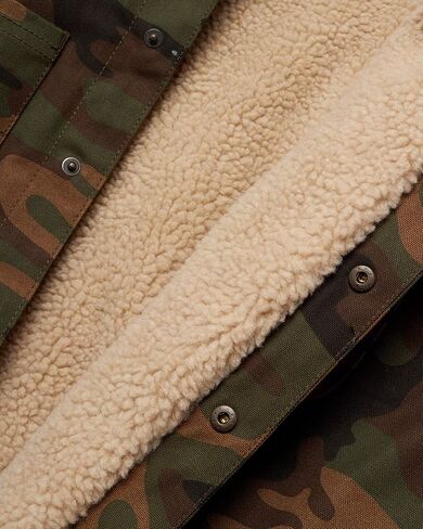 سترة قميص رجالي من Bass Creek Outfitters - قميص بأزرار سفلية من قماش الشيربا المبطن بقماش البط in Kuwait