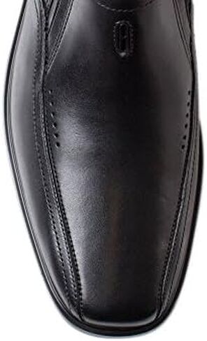 Unsheridan Go Slip-On Loafer in Saudi Arabia