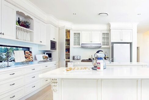 Winflo 30 In. Convertible Stainless Steel Under Cabinet Range Hood with Baffle Filters and Push Button Control in Saudi Arabia