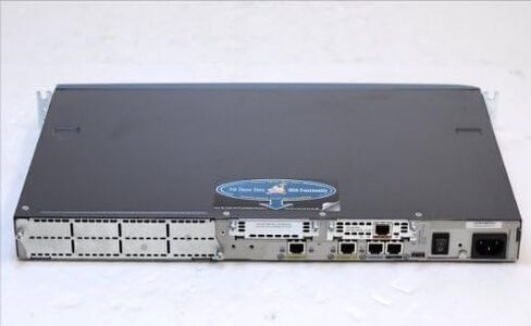 راوتر سيسكو 2611 CISCO2611 ثنائي إيثرنت in Kuwait