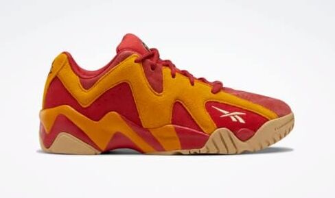 Reebok Men's Hurrikaze X Looney Tunes Ii Low Basketball Shoes in Saudi Arabia