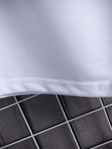 WDIRARA Men's Rose Letter Graphic Print Drawstring Waist Active Pocket Shorts in Saudi Arabia