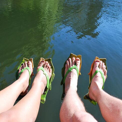 صنادل كوديز فيش | حذاء السمكة الأصلي | صنادل للجنسين، شرائح باس، شباشب، أحذية حمام السباحة، أحذية الشاطئ والاستحمام | الرجال والنساء والأطفال in Kuwait