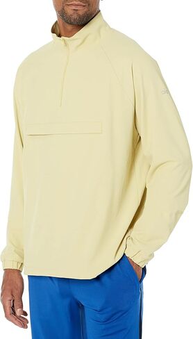 Alo Yoga Men's 1/2 Zip Touchline Jacket in Saudi Arabia