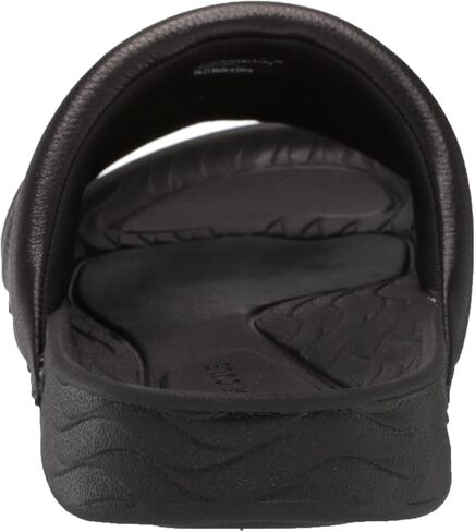 Kenneth Cole New York Men's Nova Quilted Leather Slide Sandal in Kuwait