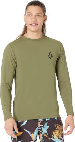 Volcom Men's Standard Taunt UPF 50+ Long Sleeve Loose Fit Rashguard in Saudi Arabia