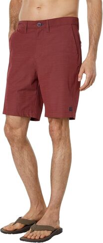Billabong Crossfire Solid 20" Submersible Shorts in Saudi Arabia