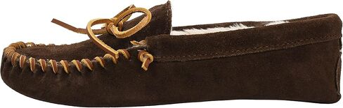 شبشب رجالي من Minnetonka مبطن بنعل ناعم in Kuwait
