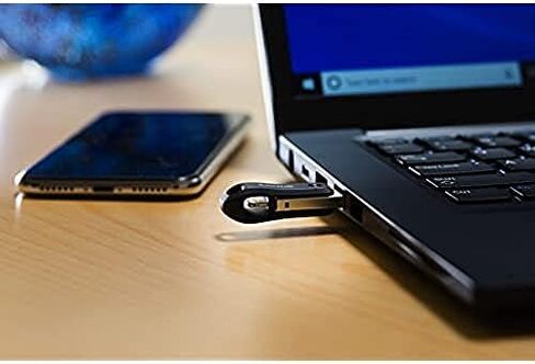 SanDisk 64GB iXpand Flash Drive Go for iPhone and iPad - SDIX60N-064G-GN6NN, Black in Saudi Arabia
