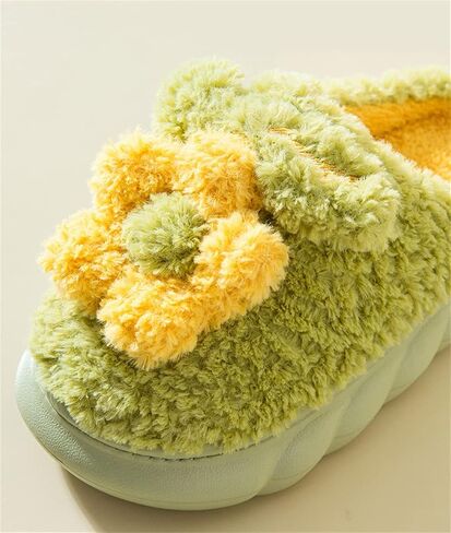 WYIKE Women's Slippers Adult Warm Plush Slippers Flowers Slippers Indoor Non-slip Home Thick Bottom Slippers Winter Warm Men's Cotton Slippers in Saudi Arabia