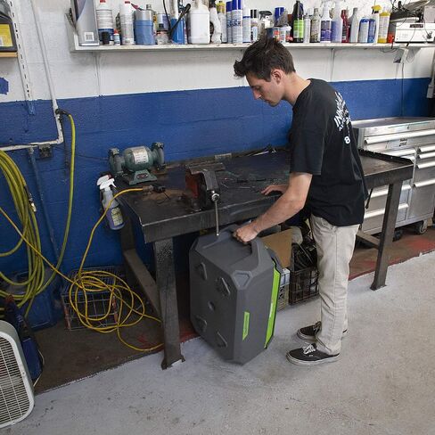 CRC SmartWasher BenchtopPRO Bioremidiating Parts Washer, 1000872 in Saudi Arabia