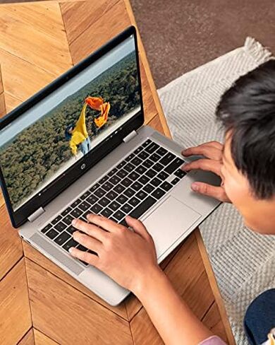 كمبيوتر محمول HP Chromebook x360 14، معالج Intel Celeron، ذاكرة وصول عشوائي 4 جيجابايت، 32 جيجابايت eMMC، شاشة 14 بوصة عالية الدقة (1366 × 768)، نظام تشغيل Chrome، كاميرا ويب وميكروفونات مزدوجة، العمل، الترفيه، المدرسة، عمر بطارية طويل (14a-ca0040nr، 2021 in Kuwait