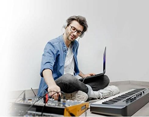 MSI Creator 15 Professional Laptop: 15.6" UHD OLED 4K DCI-P3 100% Display, Intel Core i7-11800H, NVIDIA GeForce RTX 3060, 16GB RAM, 512GB NVME SSD, Thunderbolt 4, Win10, Black (A11UE-491) in Kuwait