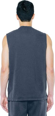 قميص رجالي بدون أكمام من American Apparel بدون أكمام عليه عضلات in Saudi Arabia
