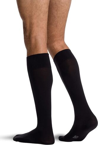 Wolford Men's Cotton Velvet Knee-Socks in Saudi Arabia