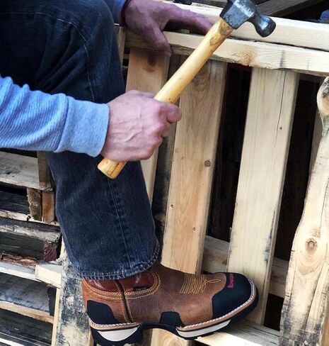 King Welt Buffalo 8" Composite Toe Men Work Boots in Kuwait