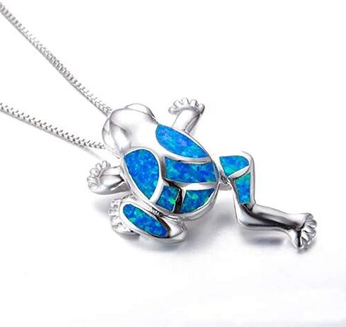 Cute Hanging Frog Pendant Necklace Vintage Silver Plated Funny Animal Necklace for Women Men Children in Saudi Arabia