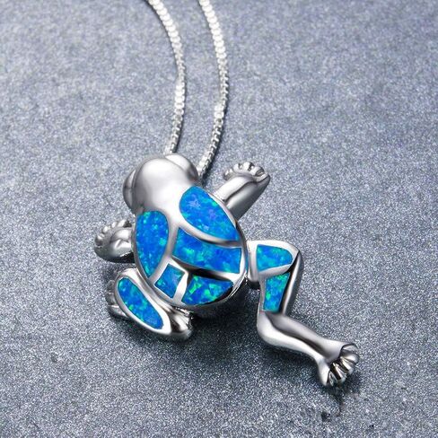 Cute Hanging Frog Pendant Necklace Vintage Silver Plated Funny Animal Necklace for Women Men Children in Saudi Arabia