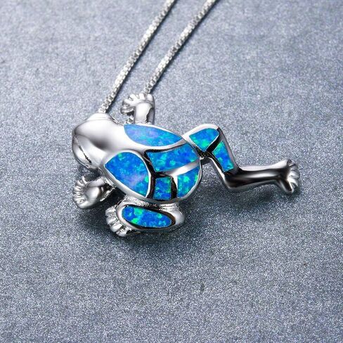 Cute Hanging Frog Pendant Necklace Vintage Silver Plated Funny Animal Necklace for Women Men Children in Saudi Arabia