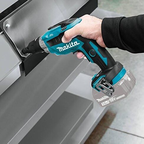 Makita XSF05Z 18V LXT Lithium-Ion Brushless Cordless 2,500 Rpm Screwdriver, Tool Only in Saudi Arabia