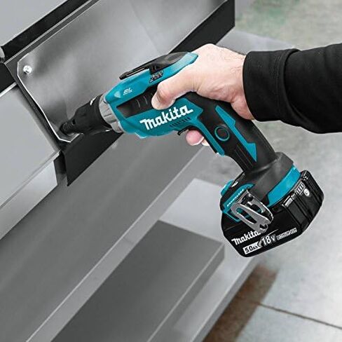 Makita XSF05T 18V LXT Lithium-Ion Brushless Cordless 2, 500 Rpm Screwdriver Kit (5.0Ah) in Saudi Arabia