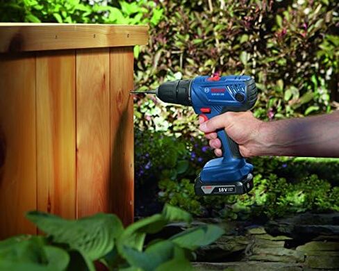 Bosch GSR18V-190B22 18V Compact 1/2" Drill/Driver Kit with (2) 1.5 Ah Slim Pack Batteries in Kuwait