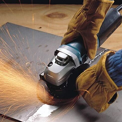 Makita 9557PBX1 4-1/2-Inch Angle Grinder with Aluminum Case in Saudi Arabia