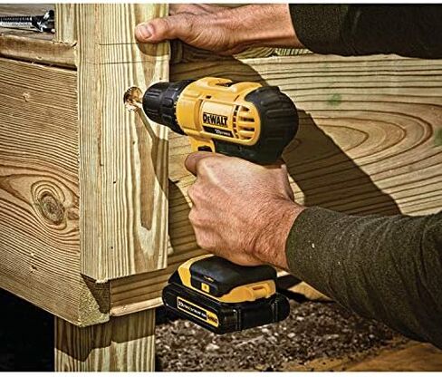 DEWALT DCK340C2 20V Max 3-Tool Combo Kit in Saudi Arabia
