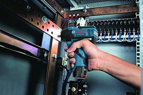 مفتاح ضغط ماكس اي سي براشليس 3/8 بوصة PS82BN 12V ماكس اي سي مع صينية إدخال دقيقة in Kuwait